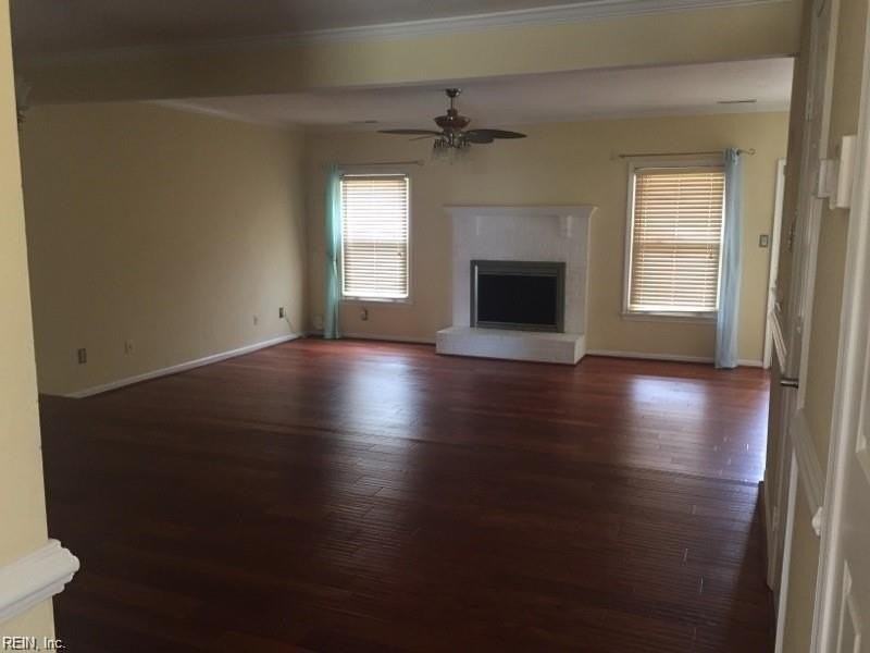 981 Colonial Meadows Way - Photo 2 of 6