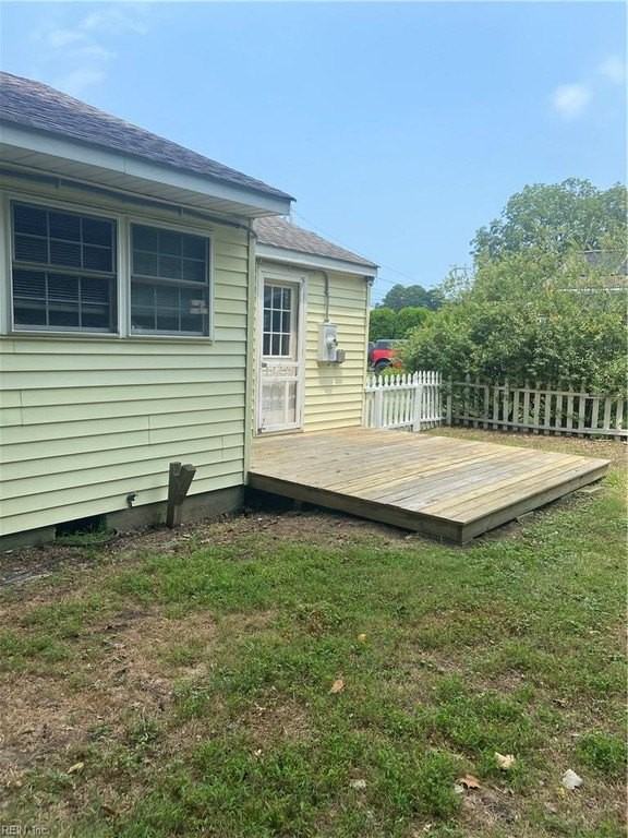 1632 Janke Rd - Photo 2 of 11
