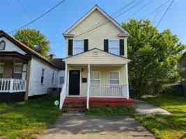 featured image of 388 Poplar Ave