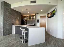 featured image of 335 Se 6th Ave #402