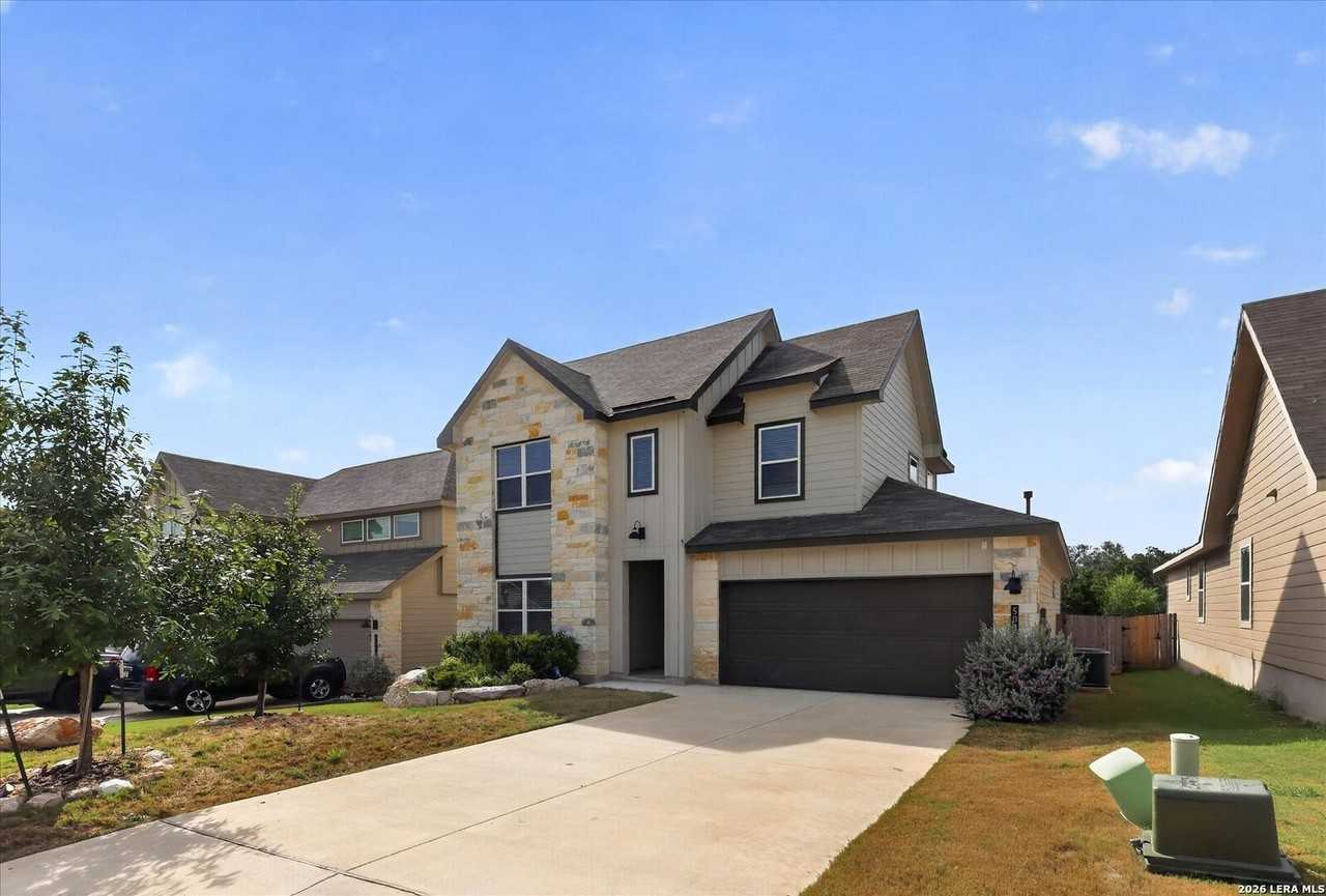 5006 Gem Pkwy - Photo 4 of 35