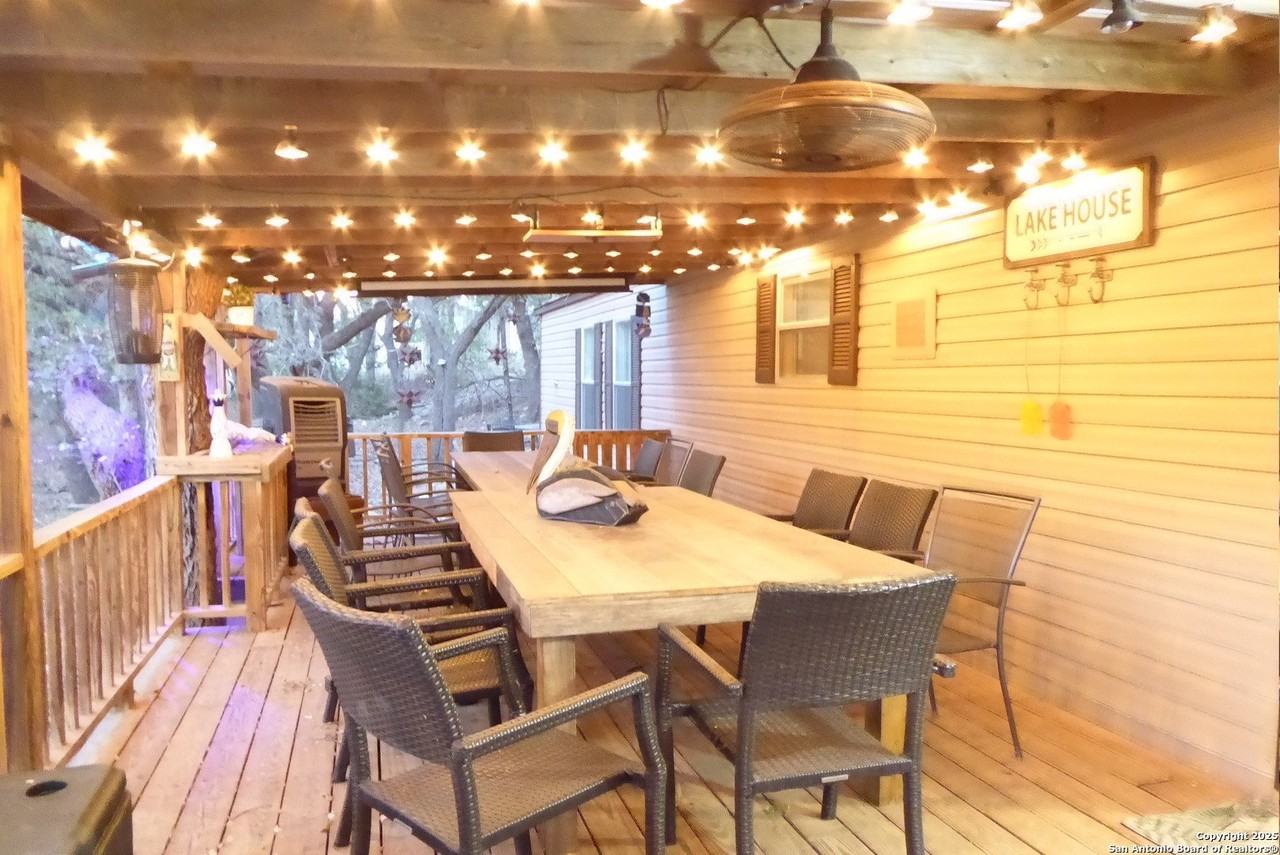 849 Tamarack Dr - Photo 3 of 40