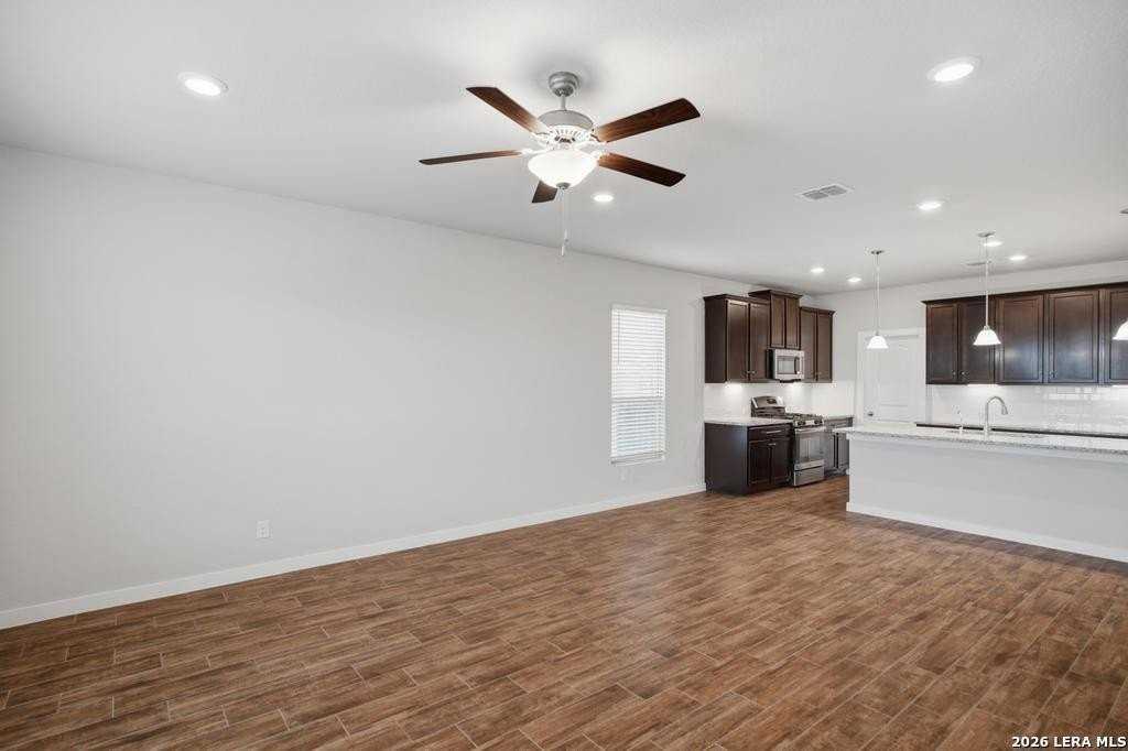 2431 Valencia Crst - Photo 5 of 25