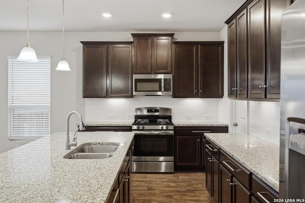 2431 Valencia Crst - Photo 7 of 25