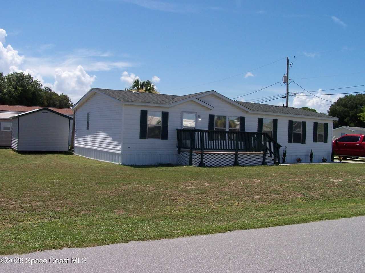 403 Brozman Ln - Photo 3 of 17