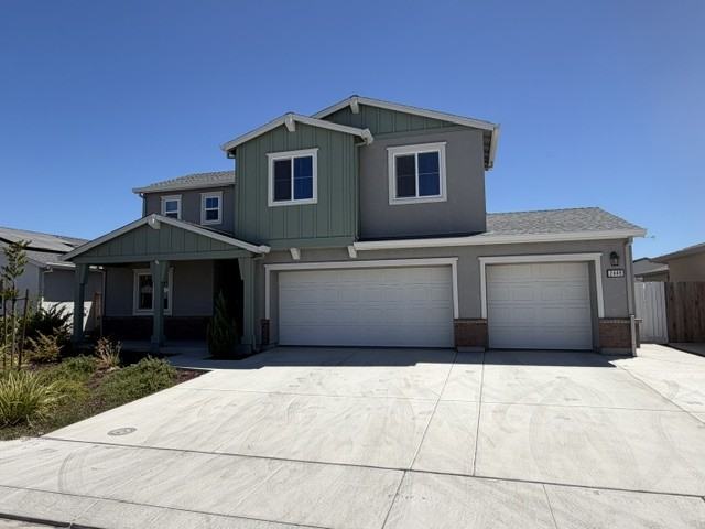 2448 Riparia St #2448