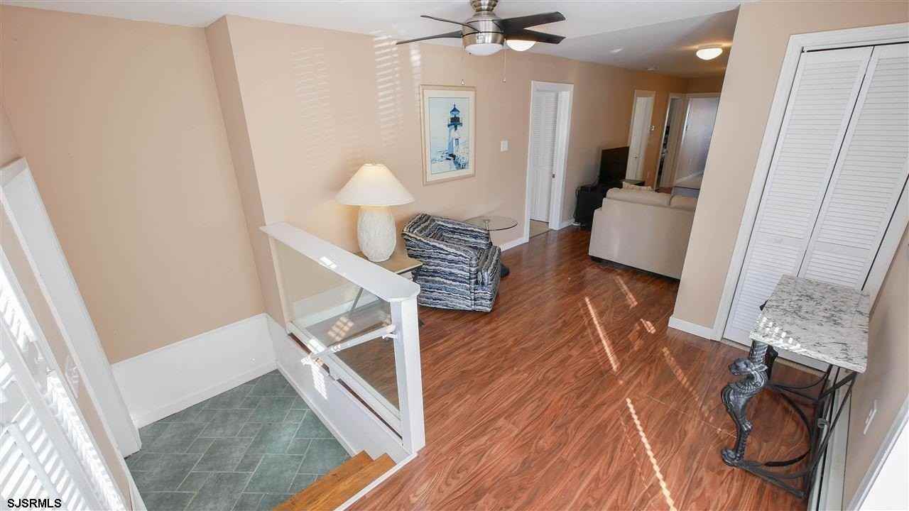 11 S Washington Ave #1 - Photo 3 of 21