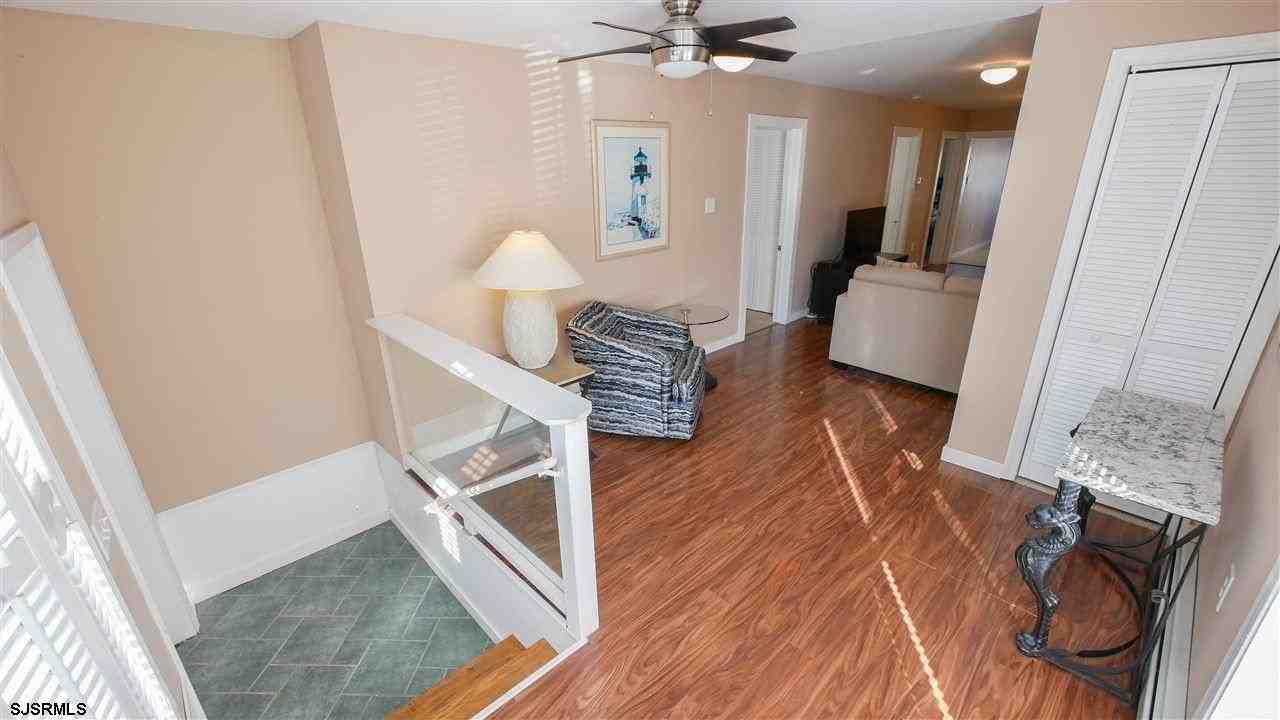 11 S Washington Ave #1 - Photo 3 of 23