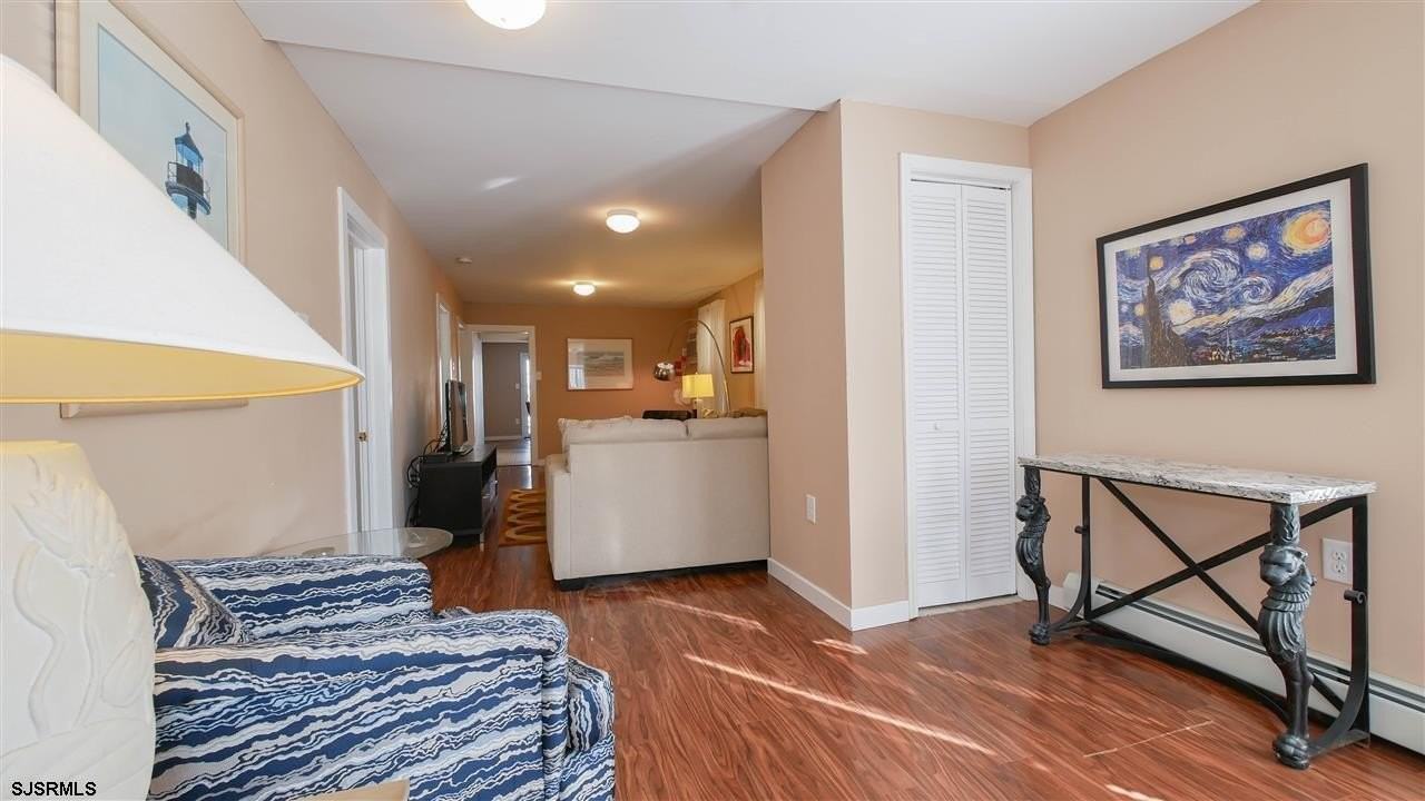 11 S Washington Ave #1 - Photo 4 of 23
