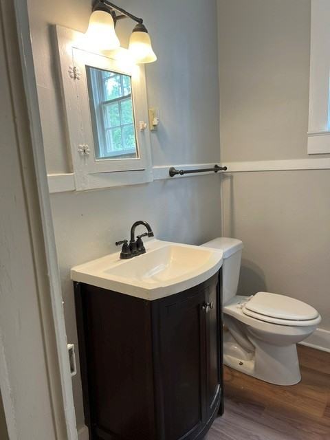 308 S Jackson St #A - Photo 6 of 8