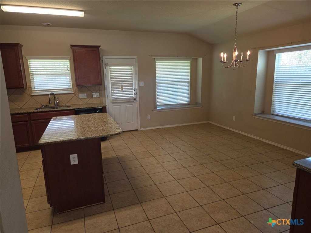 10025 Birch Tree Dr - Photo 7 of 14