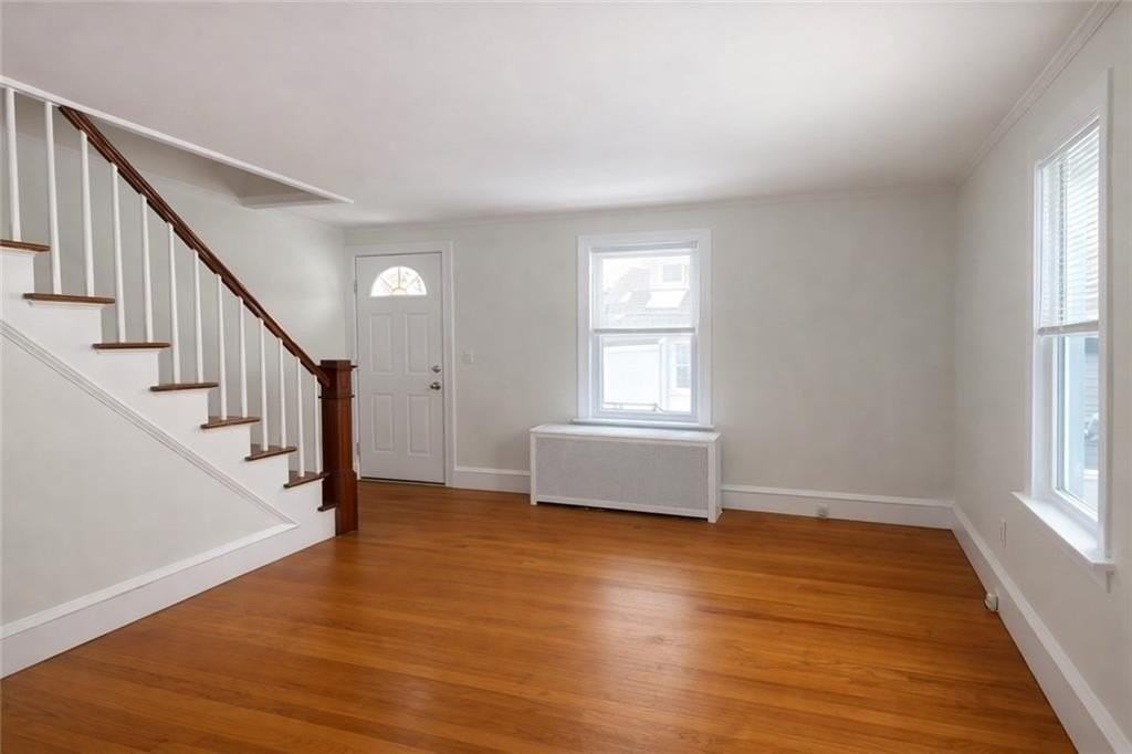 866 Weeden St #REAR - Photo 4 of 15