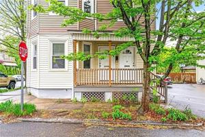 featured image of 2 Poplar St #1