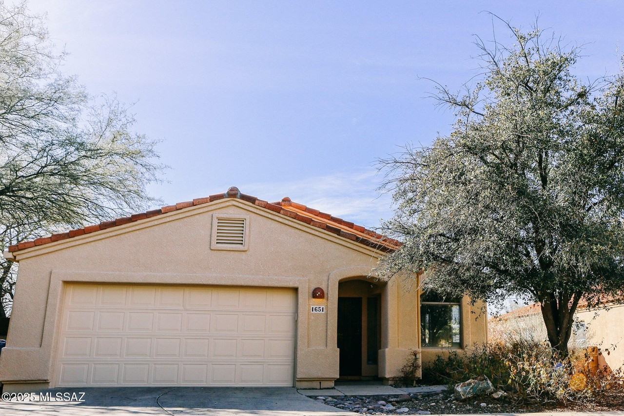 1651 N Pima Ct - Photo 2 of 42