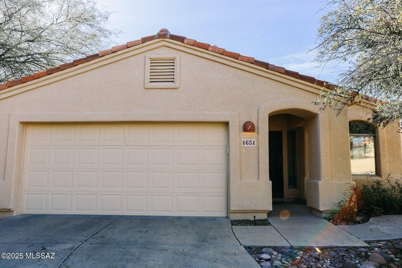 1651 N Pima Ct - Photo 3 of 42