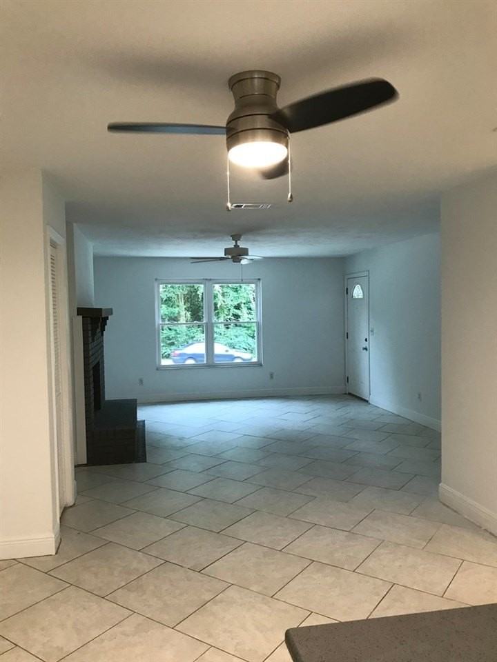 1502 Pullen Rd #C - Photo 3 of 18