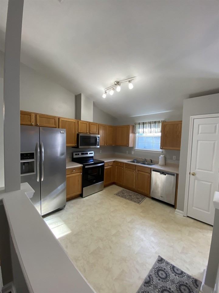 5588 Tower Woods Trl - Photo 3 of 34