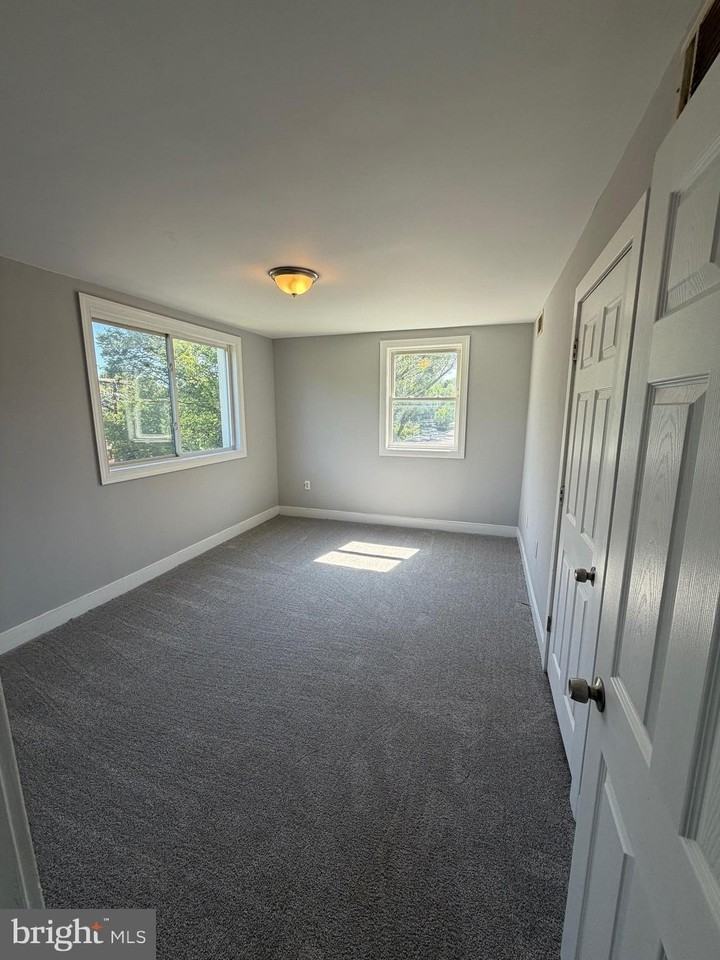 2835 Gainesville St Se #304 - Photo 7 of 10