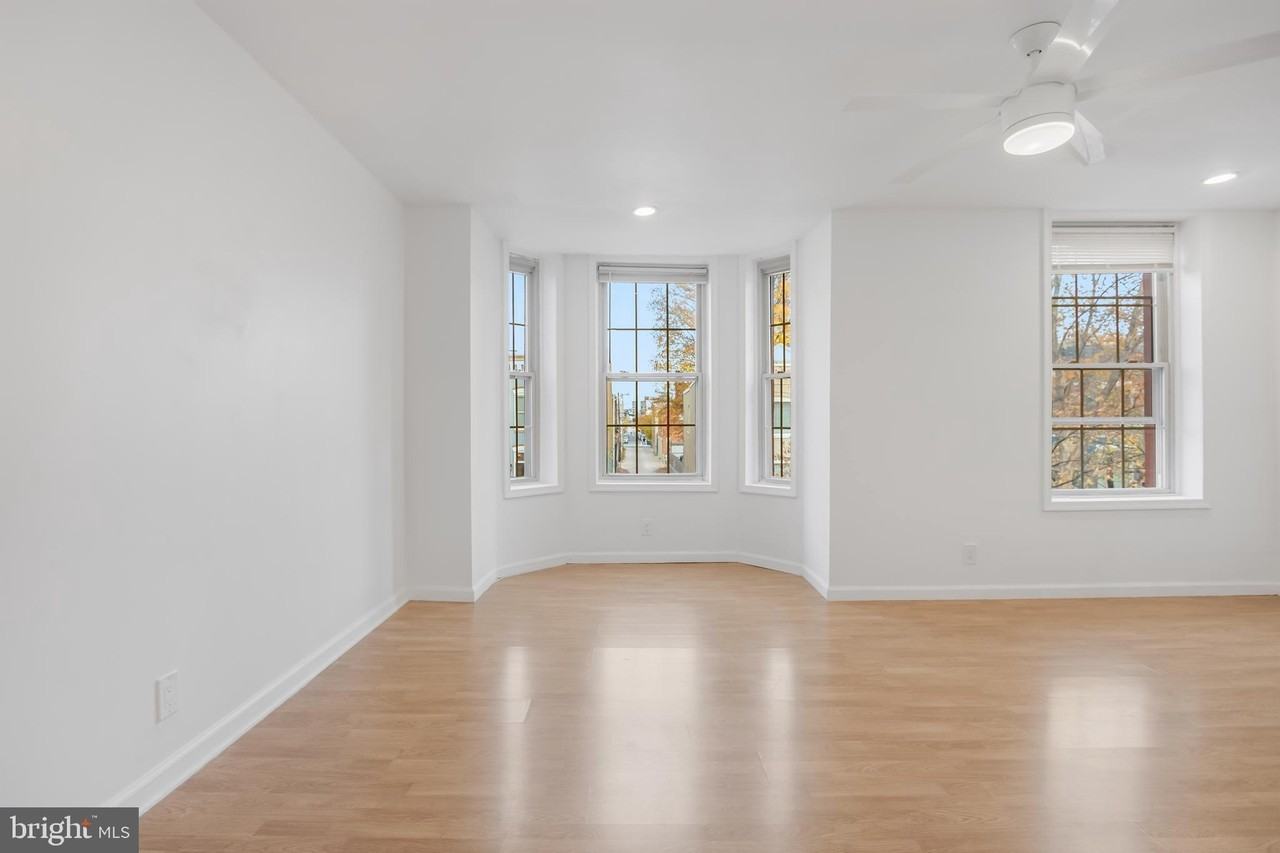 814 11th St Ne #A - Photo 5 of 22
