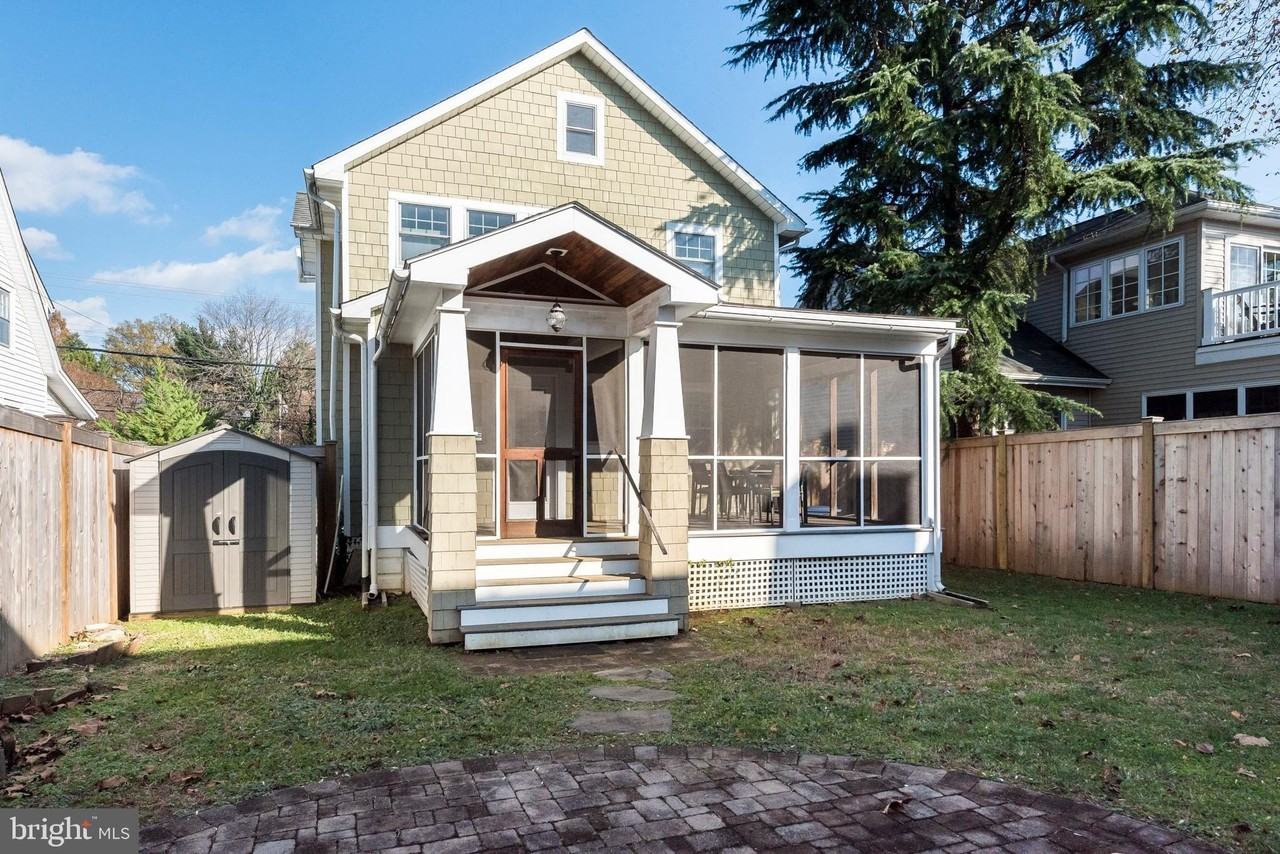 49 Amos Garrett Blvd - Photo 6 of 47