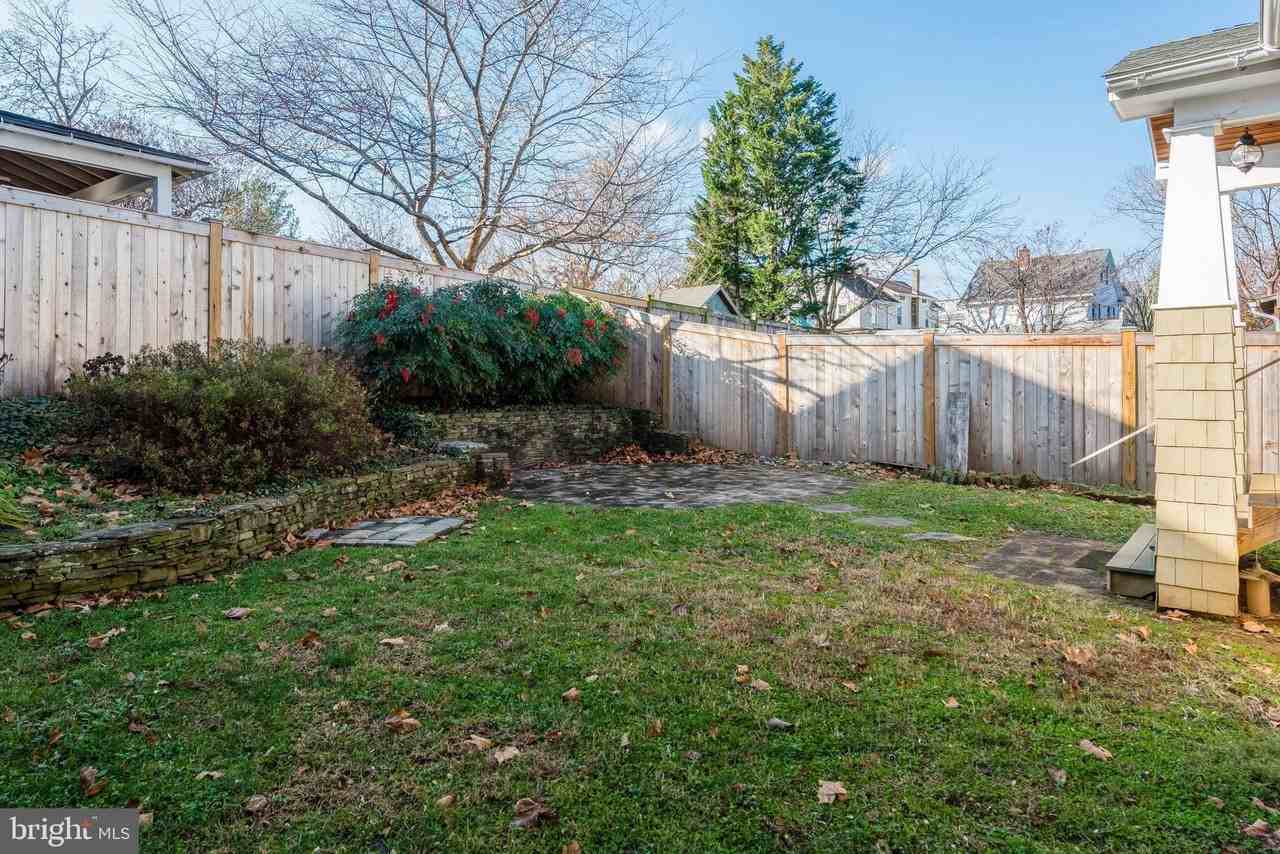 49 Amos Garrett Blvd - Photo 7 of 47