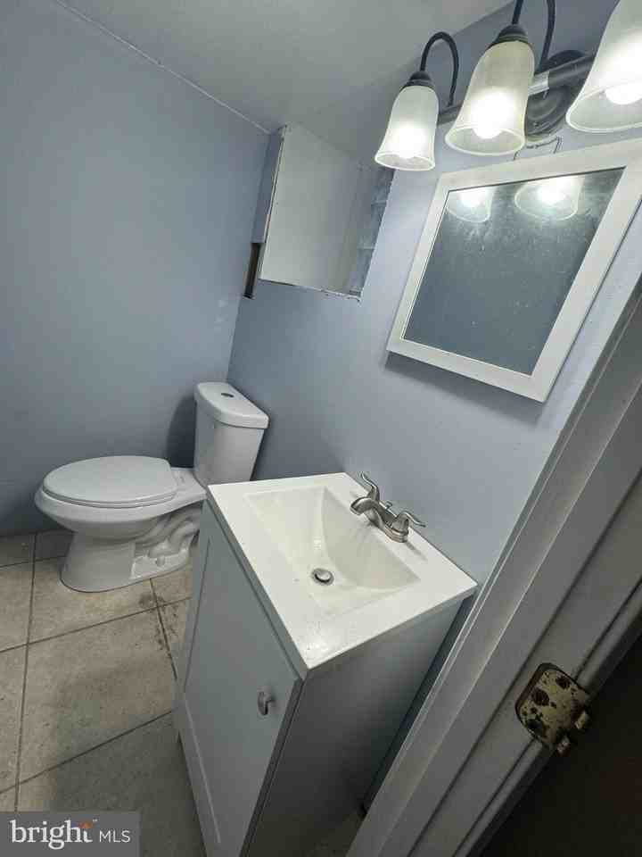 3314 Mondawmin Ave - Photo 5 of 14