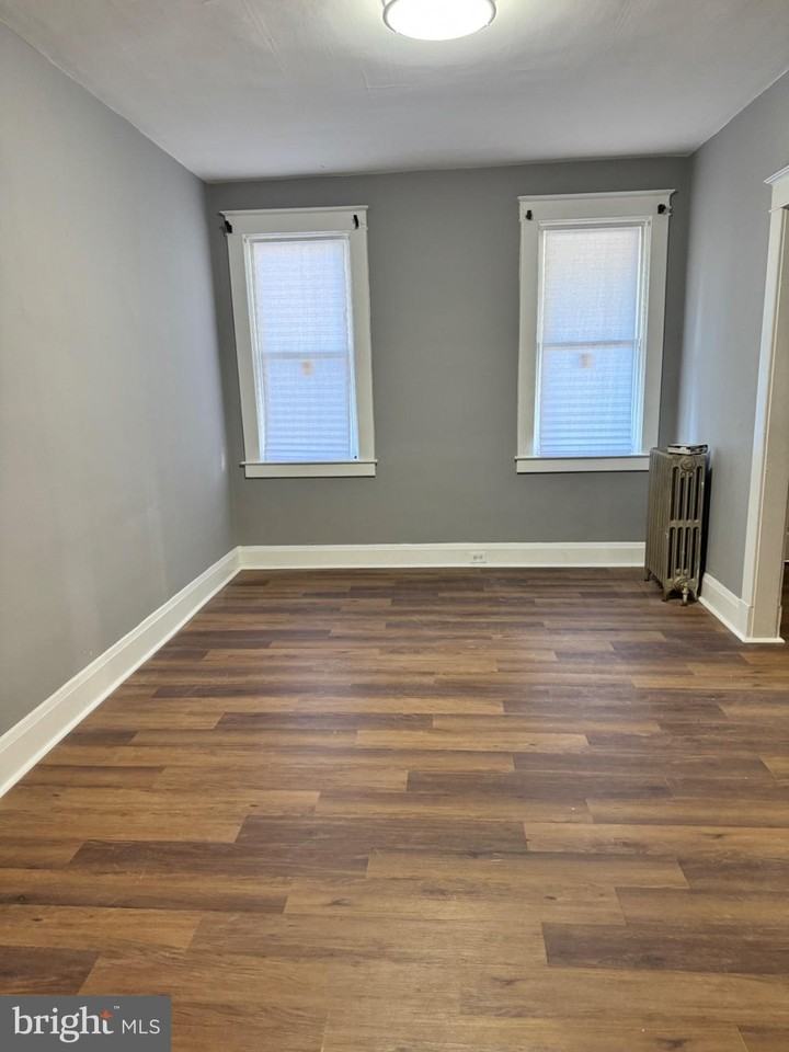 3314 Mondawmin Ave - Photo 6 of 14