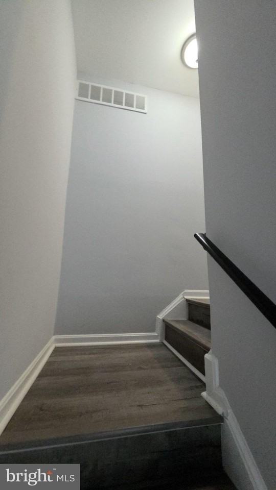 9617 Axehead Ct - Photo 2 of 18