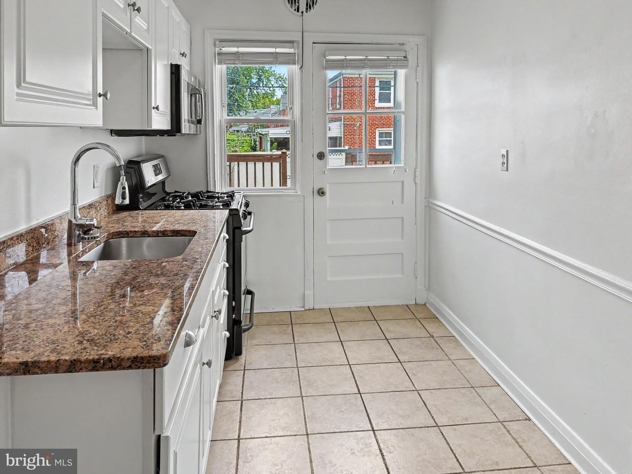 211 Cherrydell Rd - Photo 3 of 13