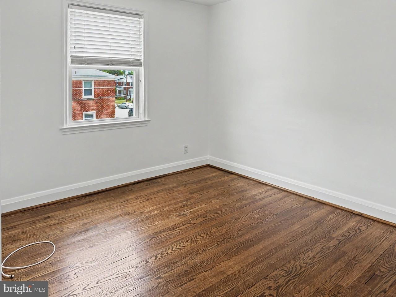 211 Cherrydell Rd - Photo 7 of 13