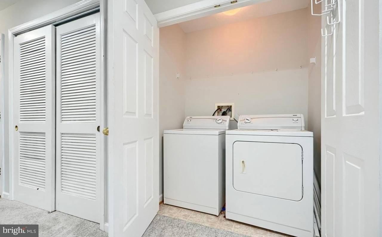9863 Decatur Rd - Photo 6 of 33
