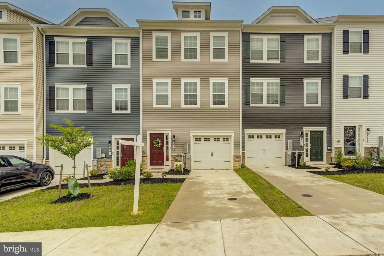 5059 Silver Oak Dr