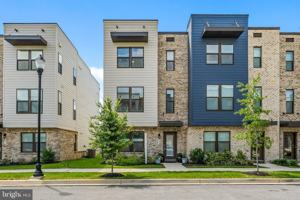 featured image of 423 Carroll Walk Ave