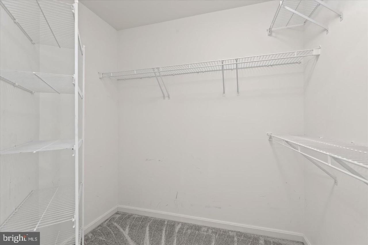 2504 Shelley Cir #4-2D - Photo 6 of 12
