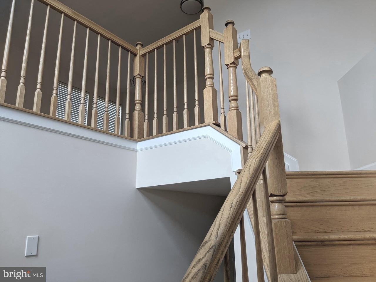 8710 Stonehouse Dr - Photo 2 of 7