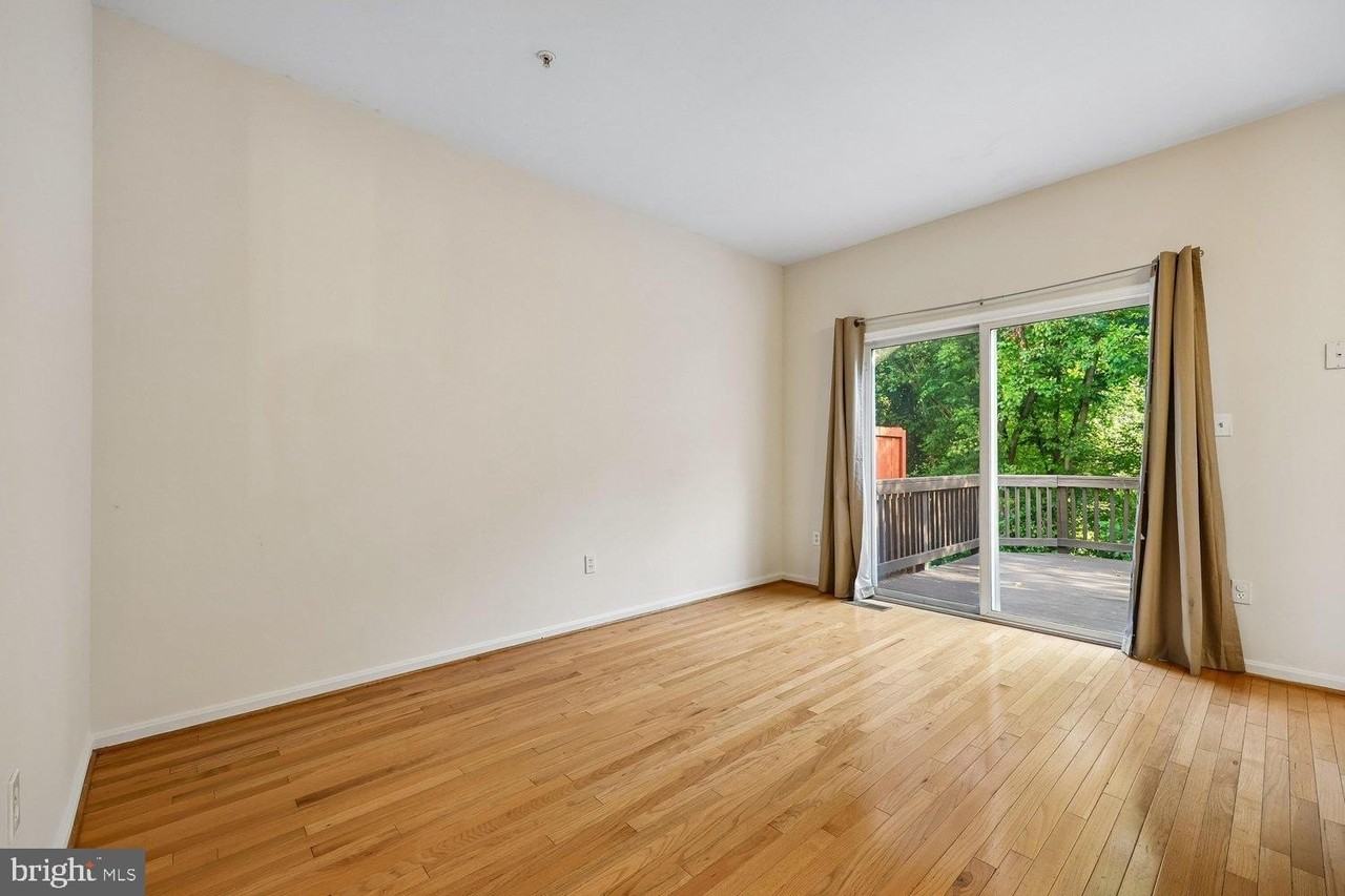 12031 Panthers Ridge Dr - Photo 6 of 37