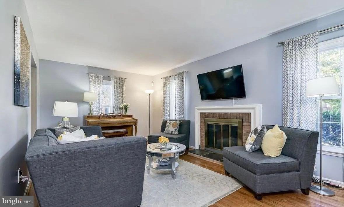 134 Gold Kettle Dr - Photo 2 of 18