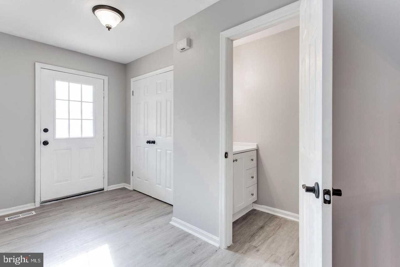 304 Crescendo Way - Photo 3 of 28