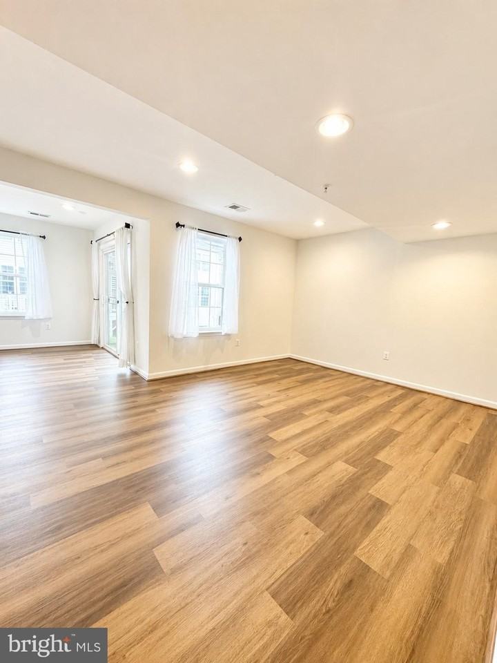 23007 Heath Aster Way - Photo 5 of 21