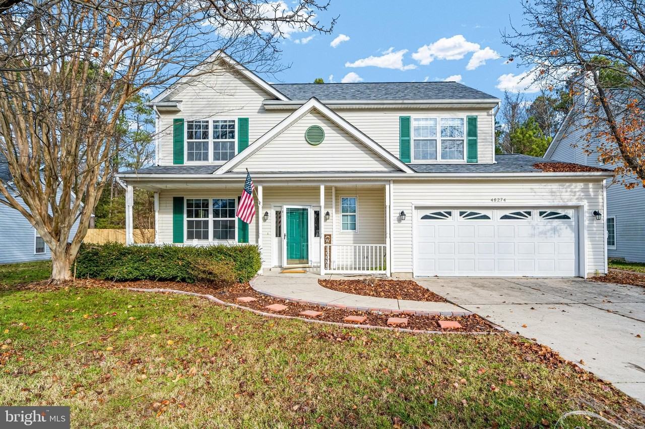 48274 Keel Dr - Photo 2 of 44
