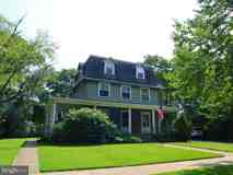 208 Linden Ave #B - Photo 1 of 1