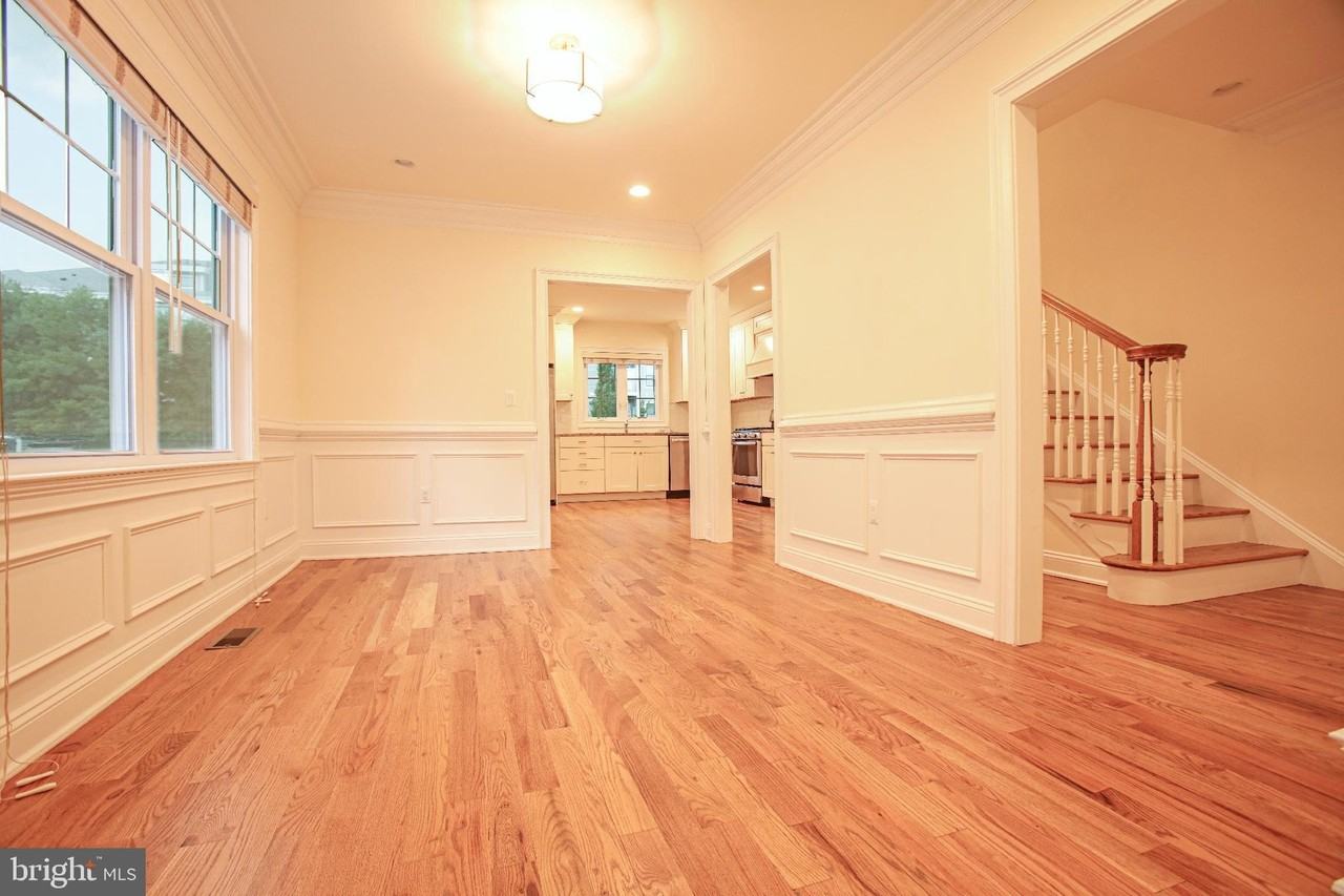 16 Harris Rd - Photo 5 of 30
