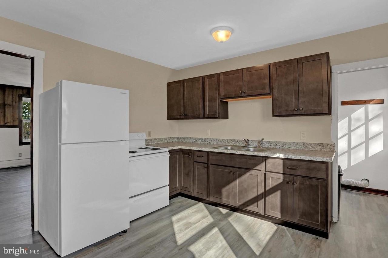 30 S 5th St - Photo 5 of 18