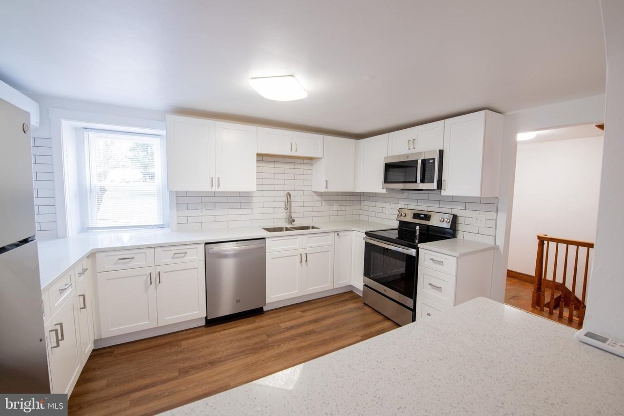 2151 Old Lincoln Hwy - Photo 4 of 27