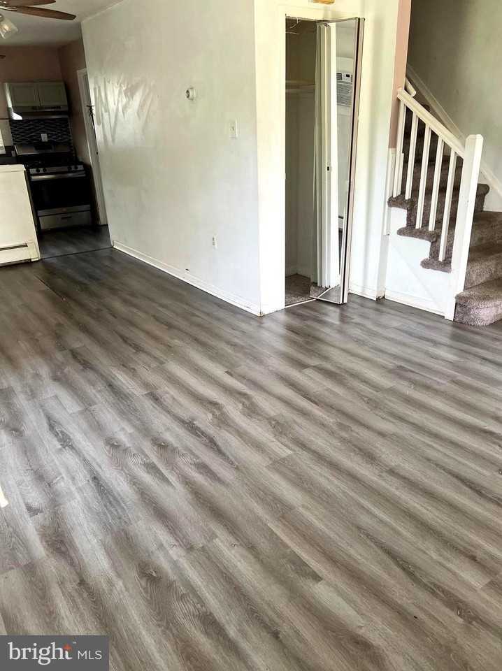 5619 Mitchell Rd - Photo 3 of 15