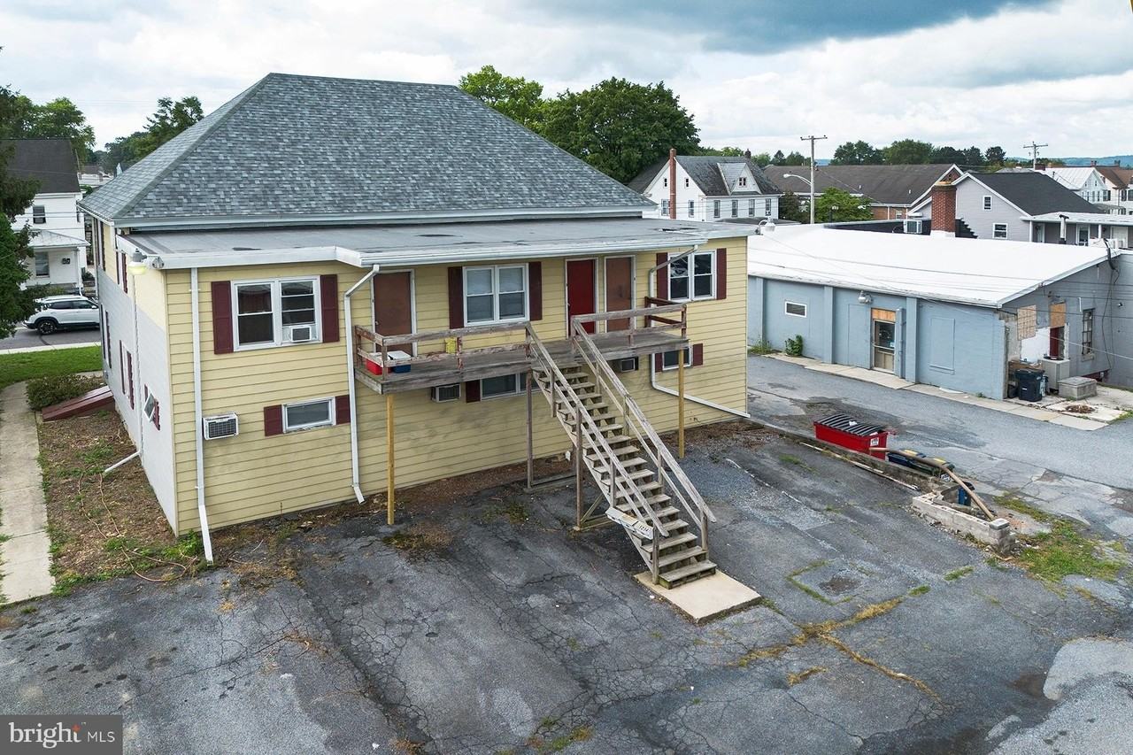 521A W Main St - Photo 5 of 32