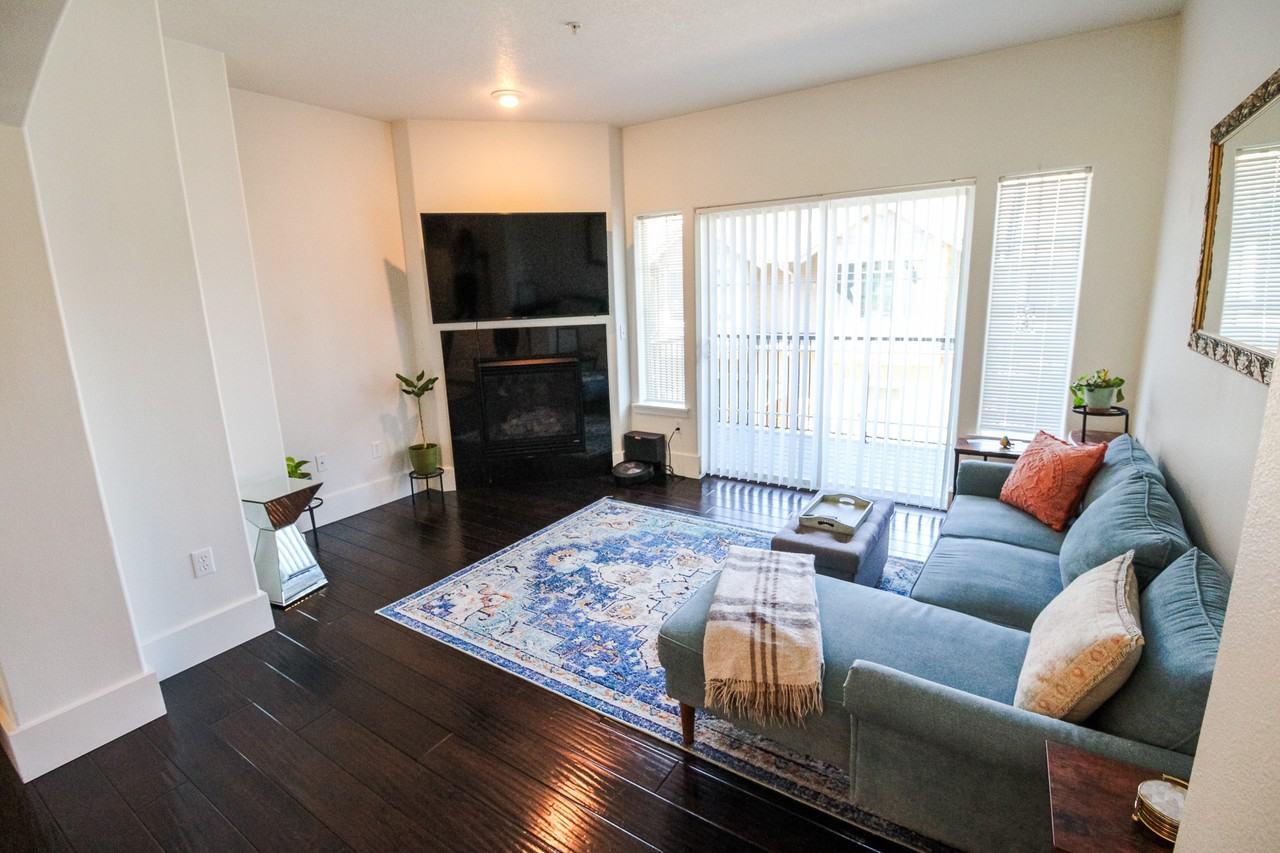 772 Nw 118th Ave #103 - Photo 5 of 21