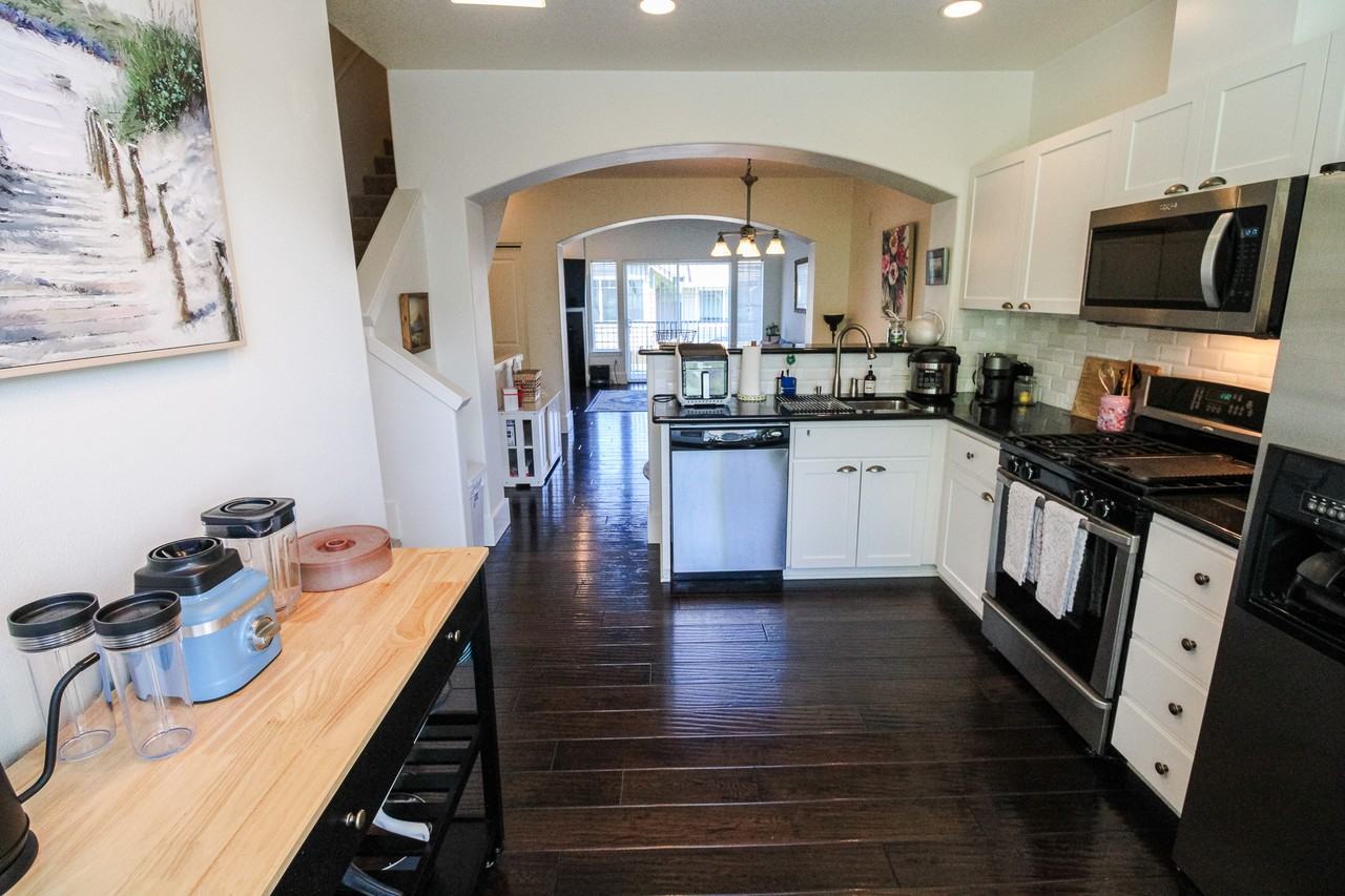 772 Nw 118th Ave #103 - Photo 7 of 21