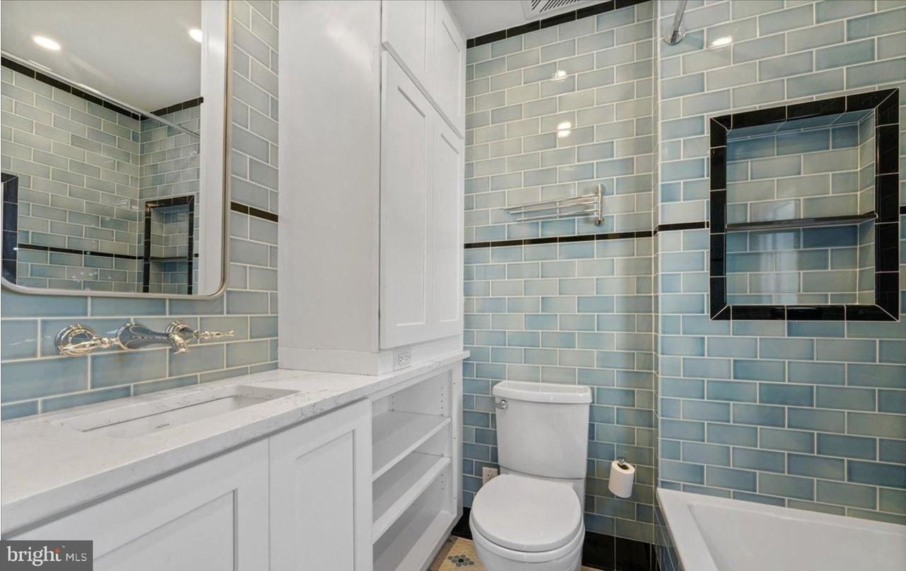 2308 Madison Sq - Photo 5 of 16