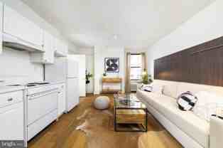 1229 Chestnut St #1004 - Photo 1 of 1